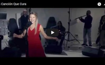 Las alumnas y alumnos de Escuela Ideo cantan por una buena causa