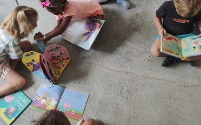 La clase de 5 años nos da la bienvenida