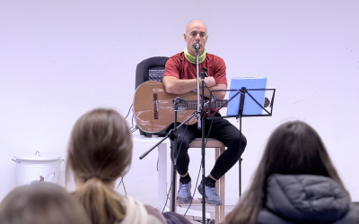 La Trova del S. XXI: el himno de la clase